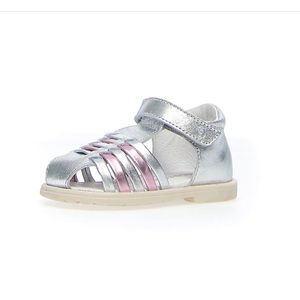 Girls sandals with Velcro strap w/ box (size 22)